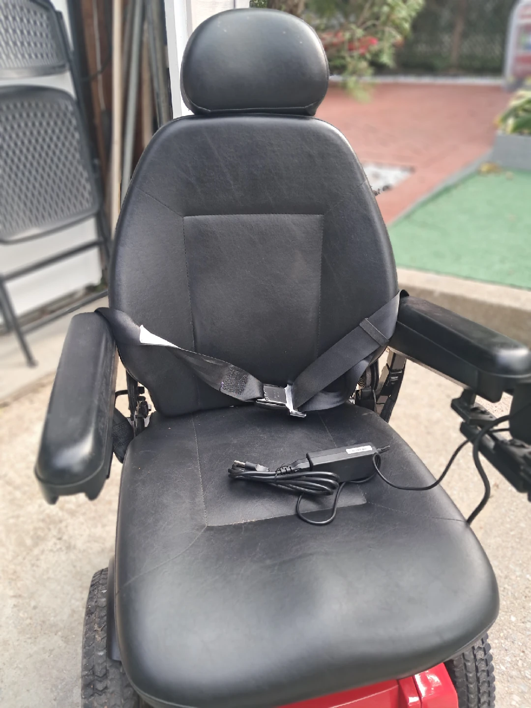 Jazzy 600 ES Power Wheelchair - Red - photo 2