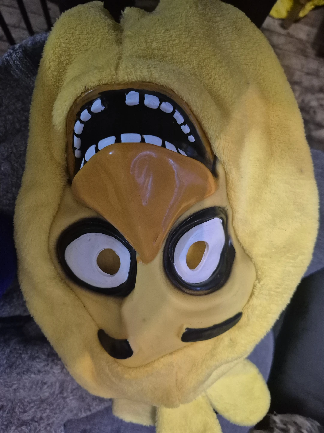 Five Nights at Freddy's Chica Mask - photo 5