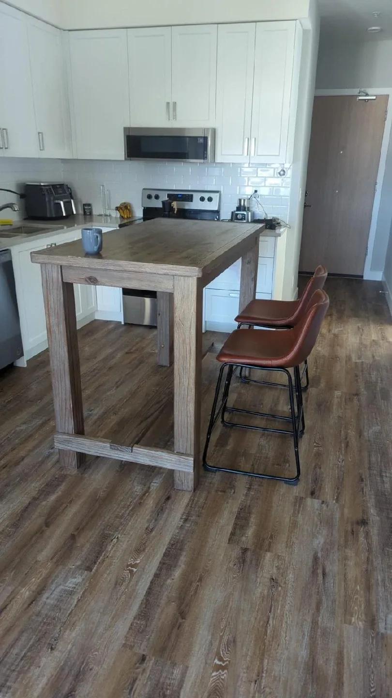 Bar Height Table image indicator(2)