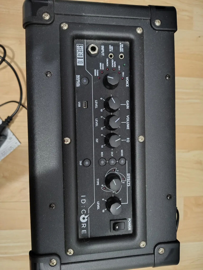 Blackstar ID:Core Stereo 10 Guitar Amplifier image indicator(2)