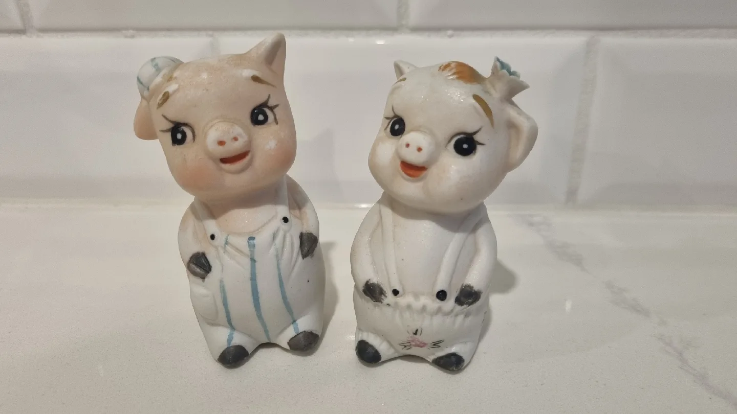 3 Vintage Salt & Pepper Shakers - 4 Sets image indicator(4)