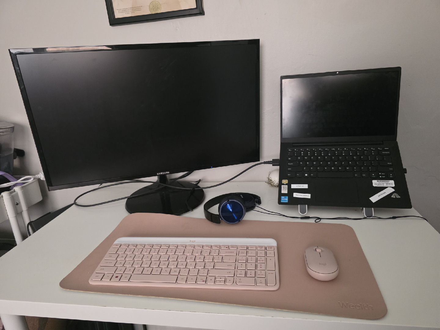 White Desk
