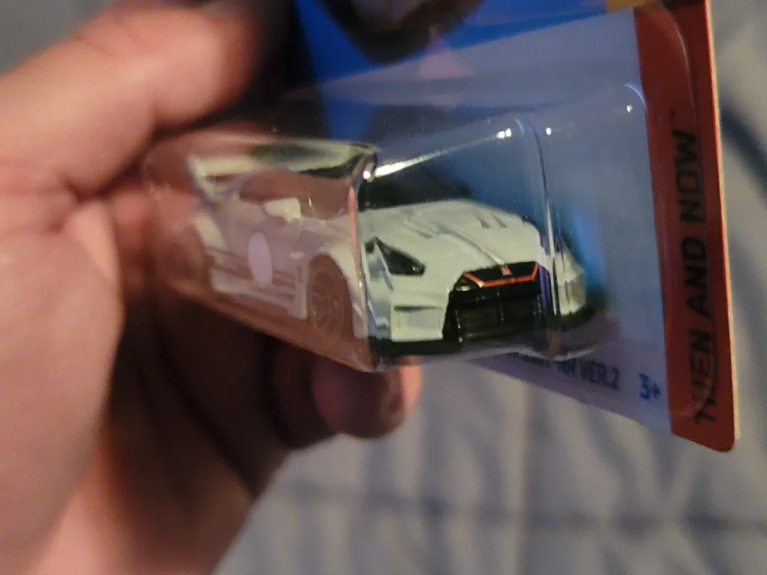 New Hot Wheels LB-Silhouette Works GT Nissan 35GT-RR Ver.2 image indicator(3)