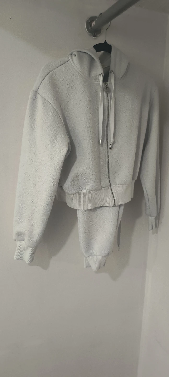 Michael Kors White Hoodie & Pants Set 🥕 - photo 5