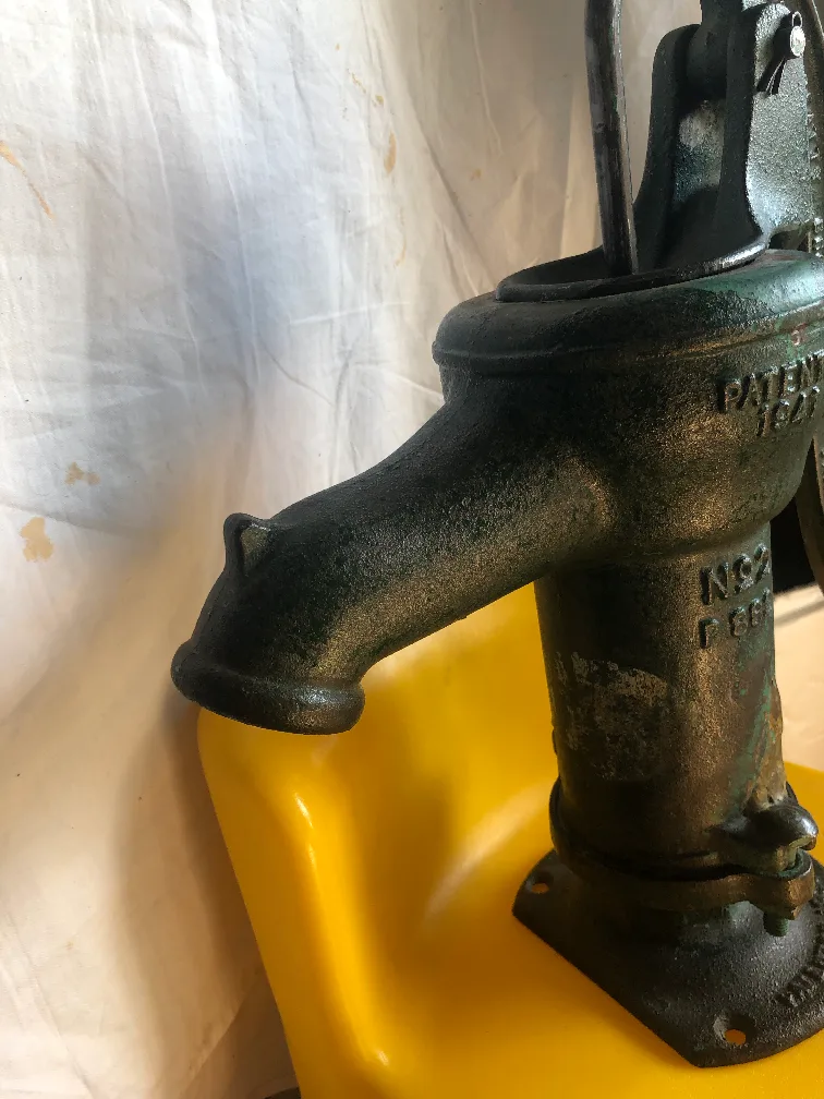 Vintage Beatty Bros. Water Pump - Patented 1941 image indicator(7)