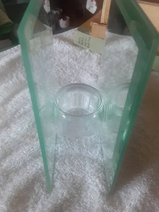 Glass Candle Holder with Reindeer Design image indicator(6)