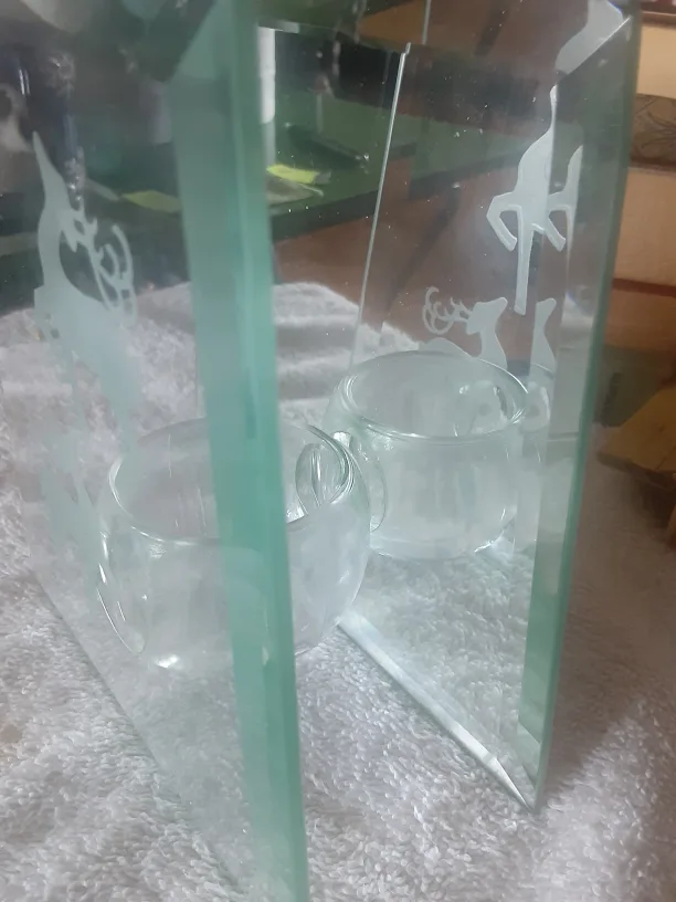 Glass Candle Holder with Reindeer Design image indicator(7)