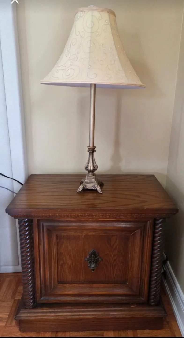 Vintage Wood Bedroom Set - Dresser, Headboard, Nightstand image indicator(4)