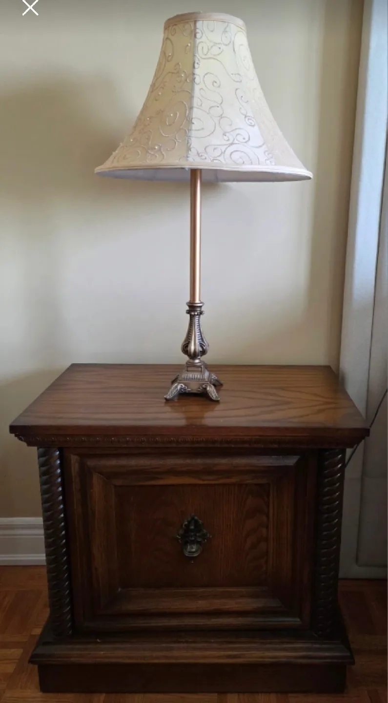 Vintage Wood Bedroom Set - Dresser, Headboard, Nightstand image indicator(5)