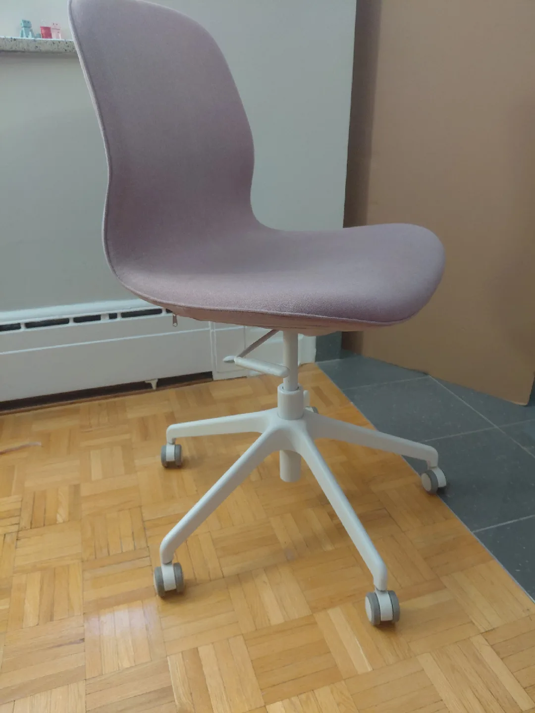 IKEA Office Chair image indicator(2)