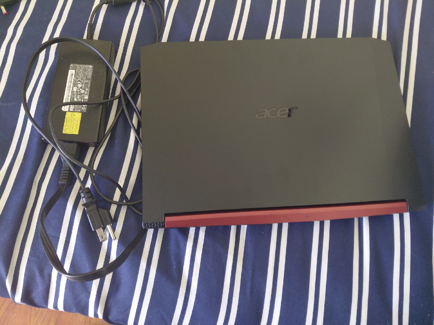 Acer Nitro 5 Gaming Laptop - Black/Red