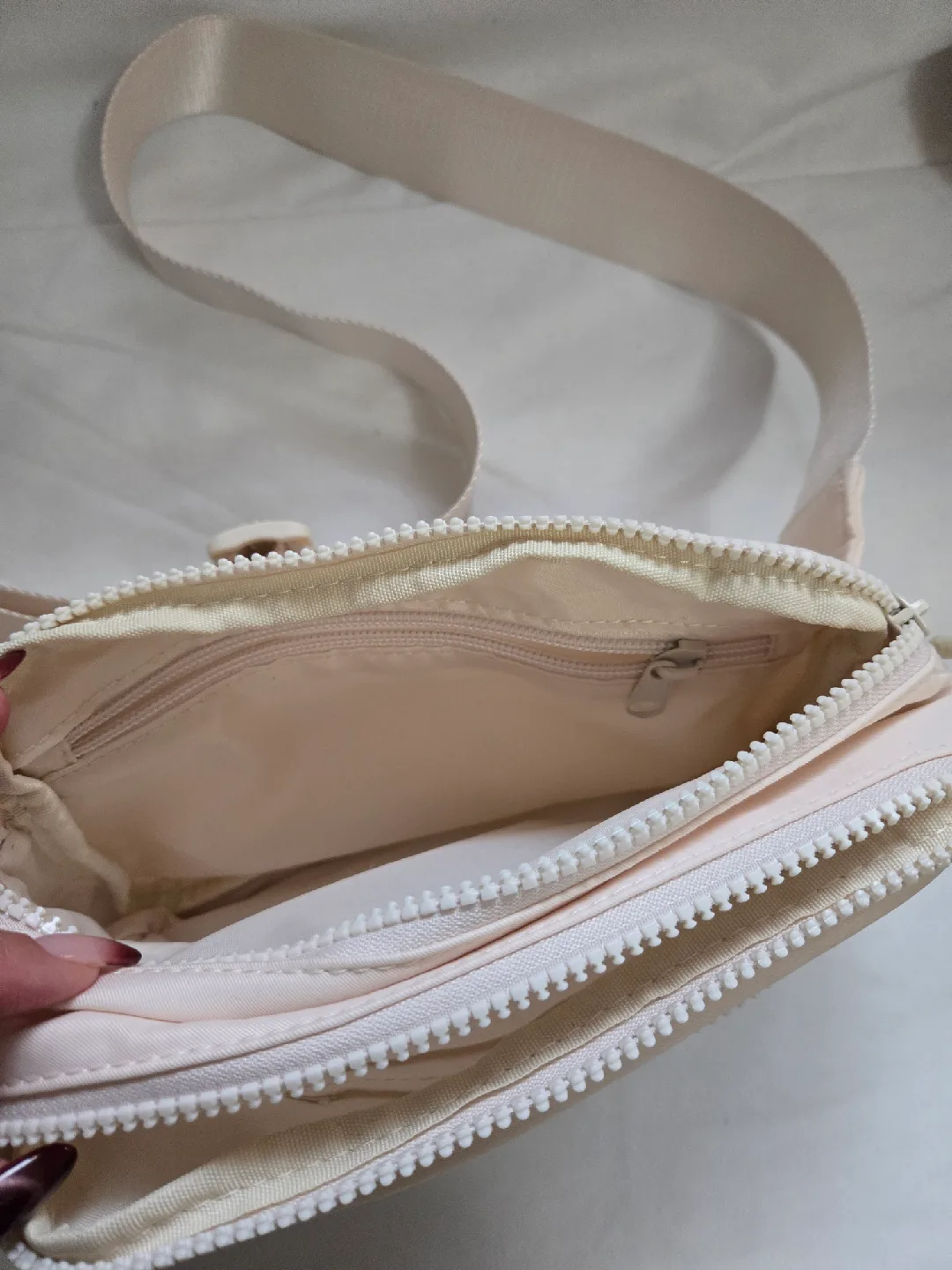 Ivory colored Crossbody Belt Bag 🥕 image indicator(2)