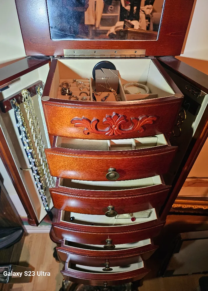 Jewelry Armoire - Standing Jewellery Storage image indicator(4)