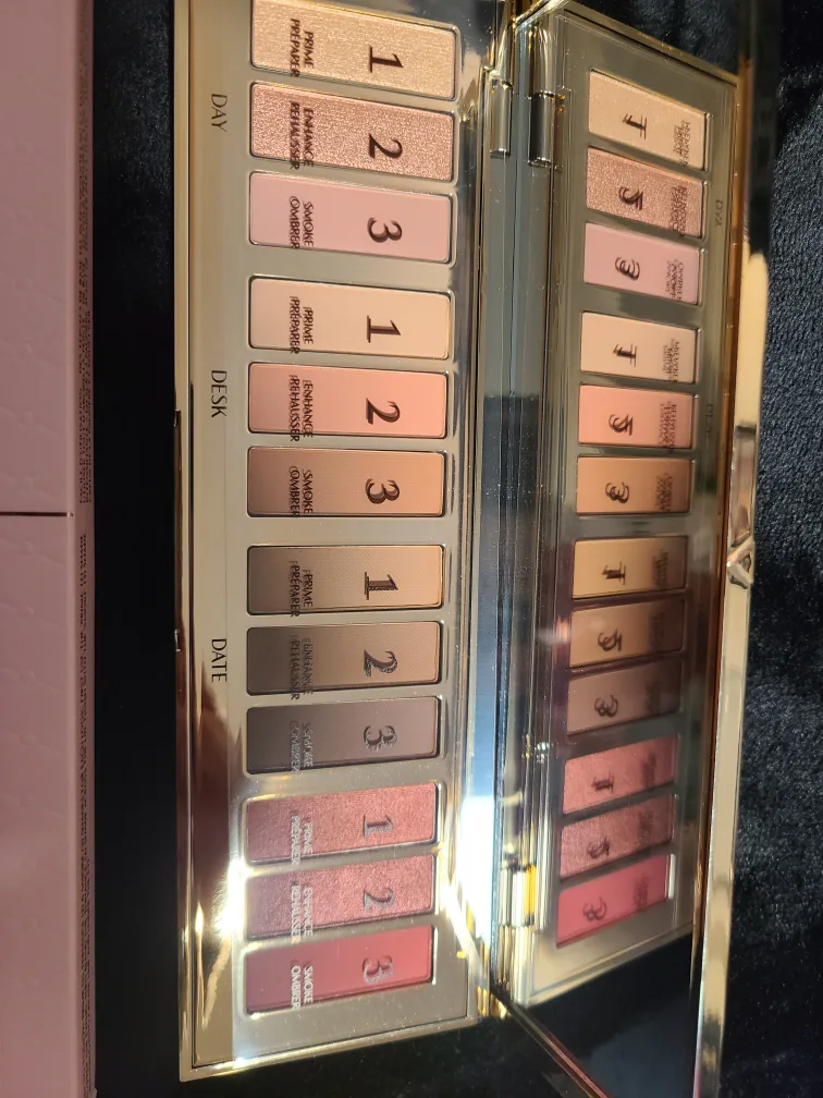 Charlotte Tilbury Pillow Talk Instant Eye Palette image indicator(3)
