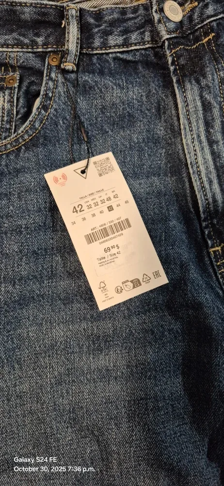 Zara Wide Leg Jeans - Size 42 image indicator(4)