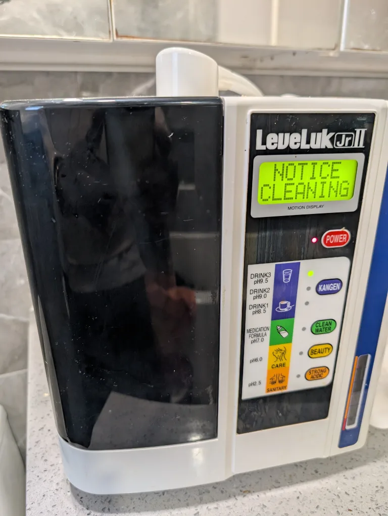 Enagic Kangen Water LeveLuk Jr II image indicator(2)