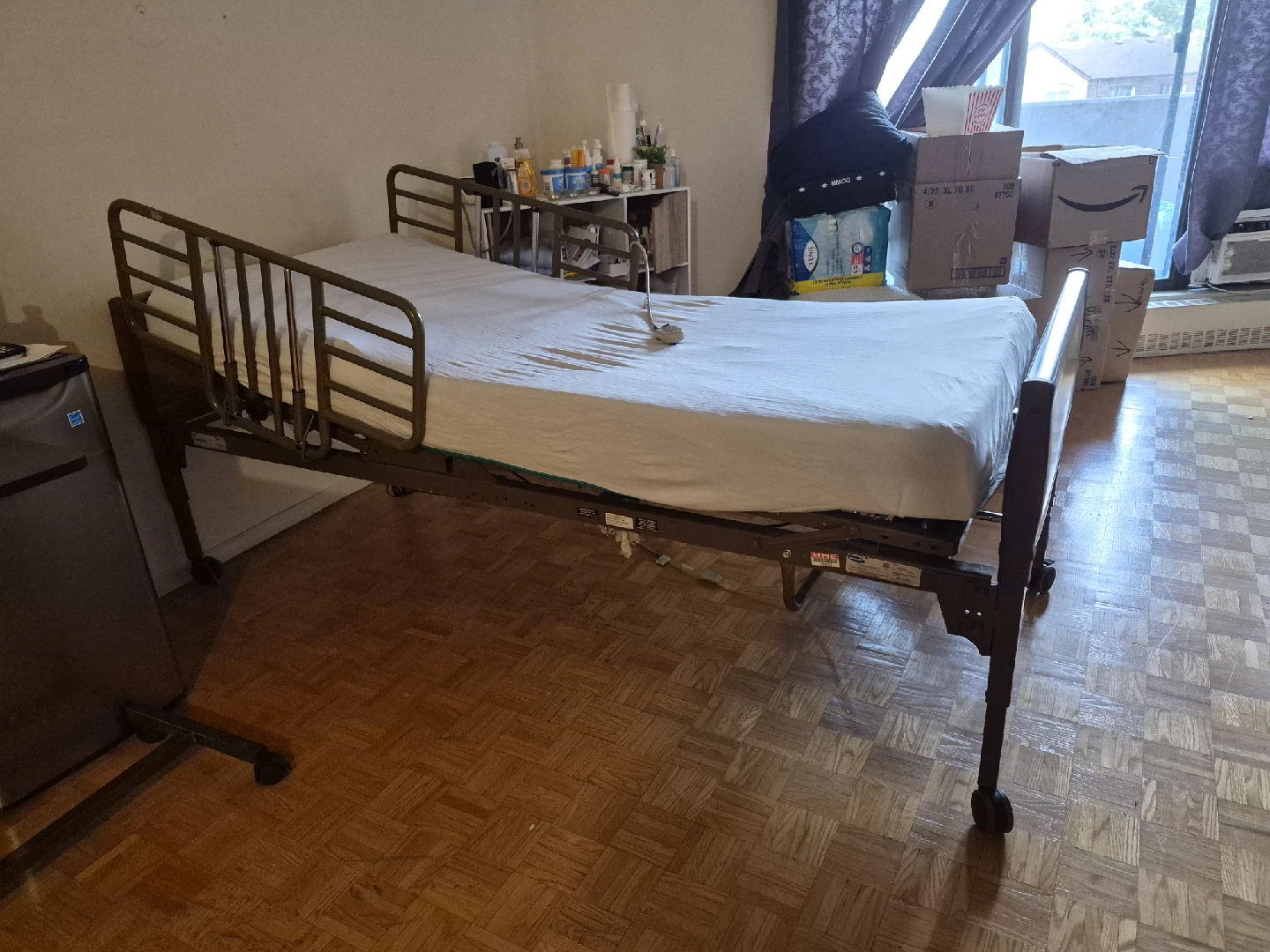 Adjustable Hospital Bed