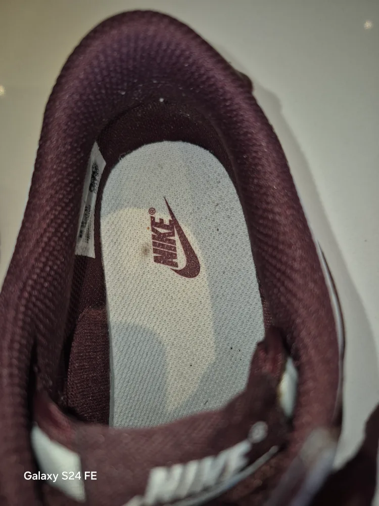 Nike Dunk Low Bordeaux White Youth Size 5.5Y image indicator(7)