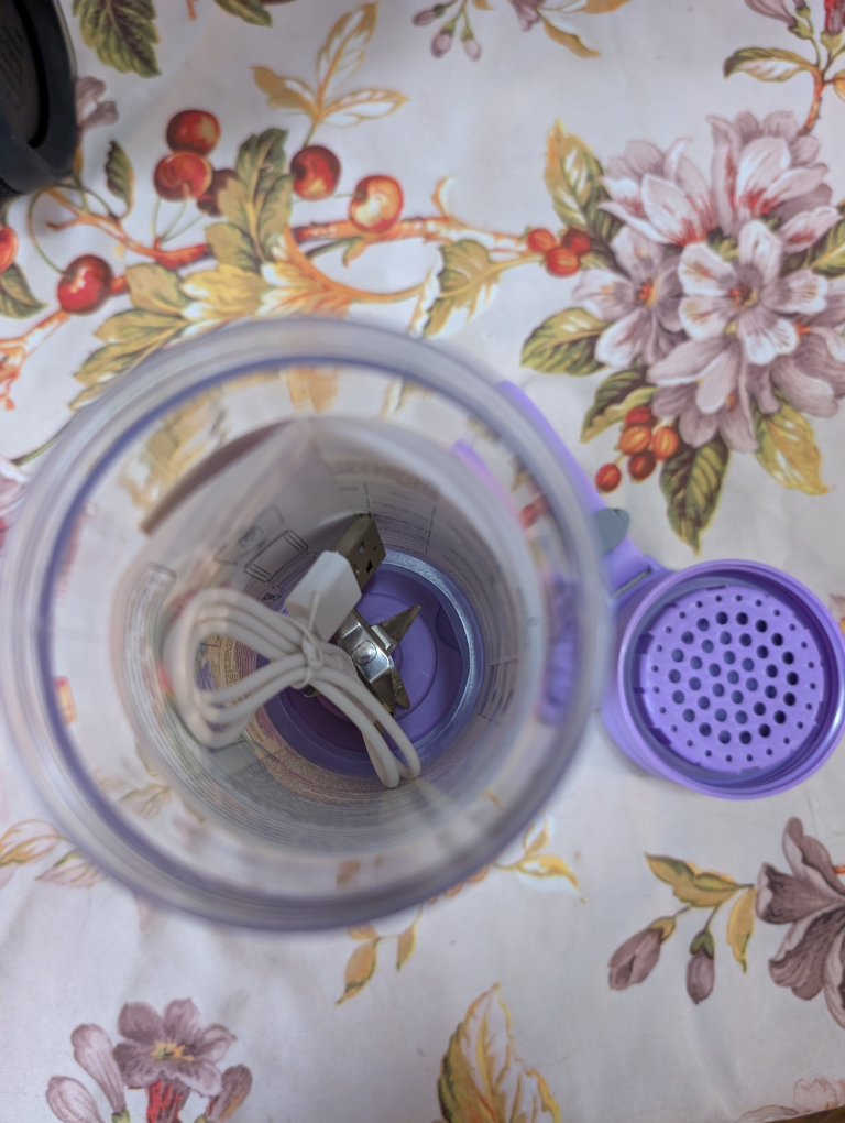 portable blender - photo 2