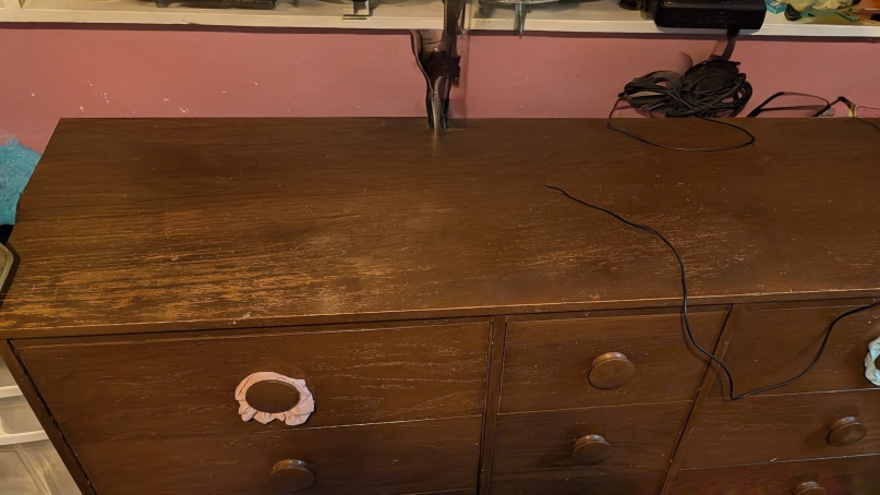 Pure Oak brown dresser