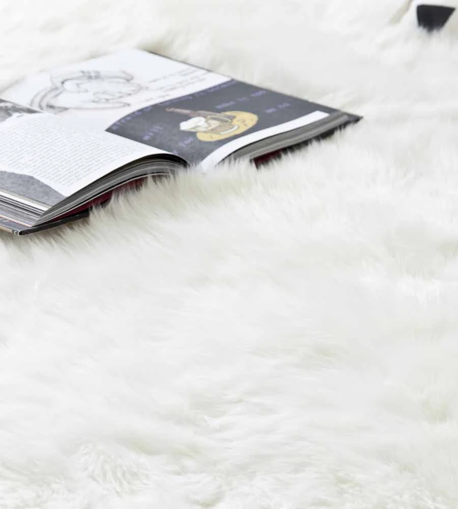 Ivory Sheepskin Area Rug - photo 4