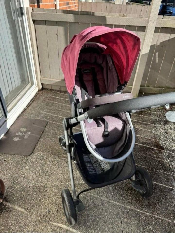 Evenflo Pivot Xplore Infant Car Seat & Stroller Combo - Rose