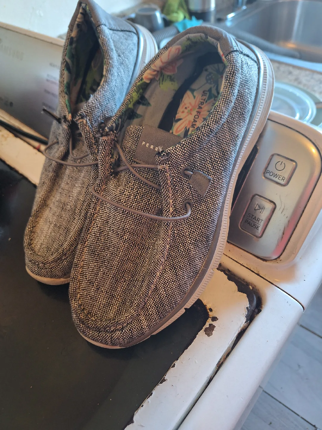 Perry Ellis Men's Casual Shoes thumbnail