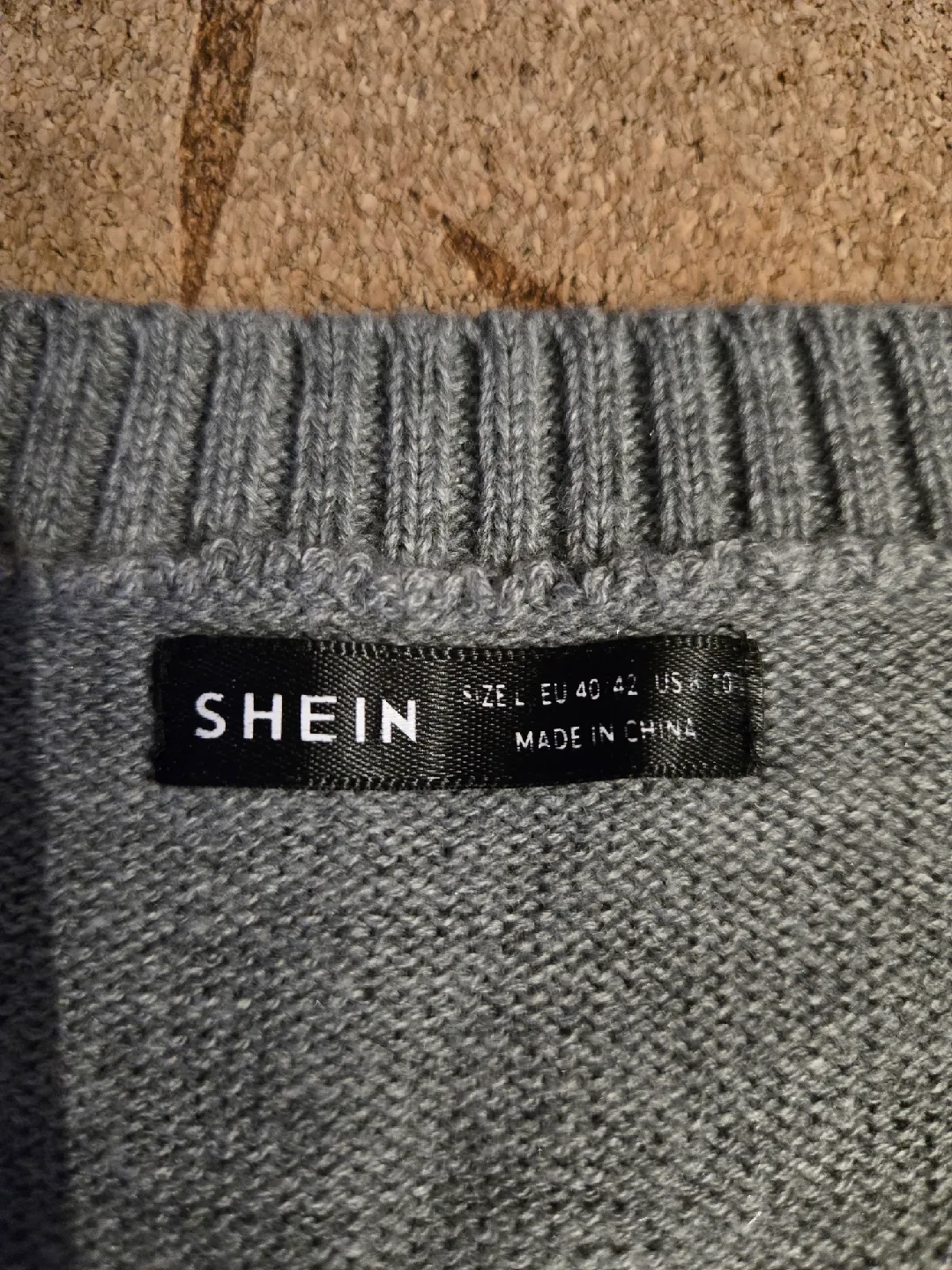 Grey Knit Vest - Size L image indicator(2)