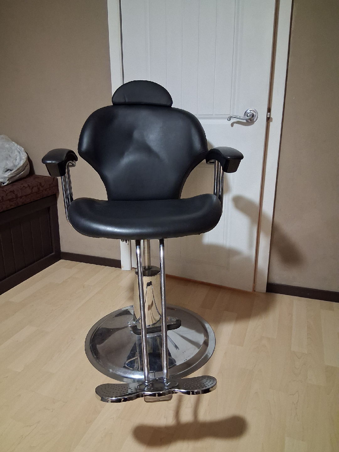 Hydraulic Barber/Salon Chair - Black - photo 3