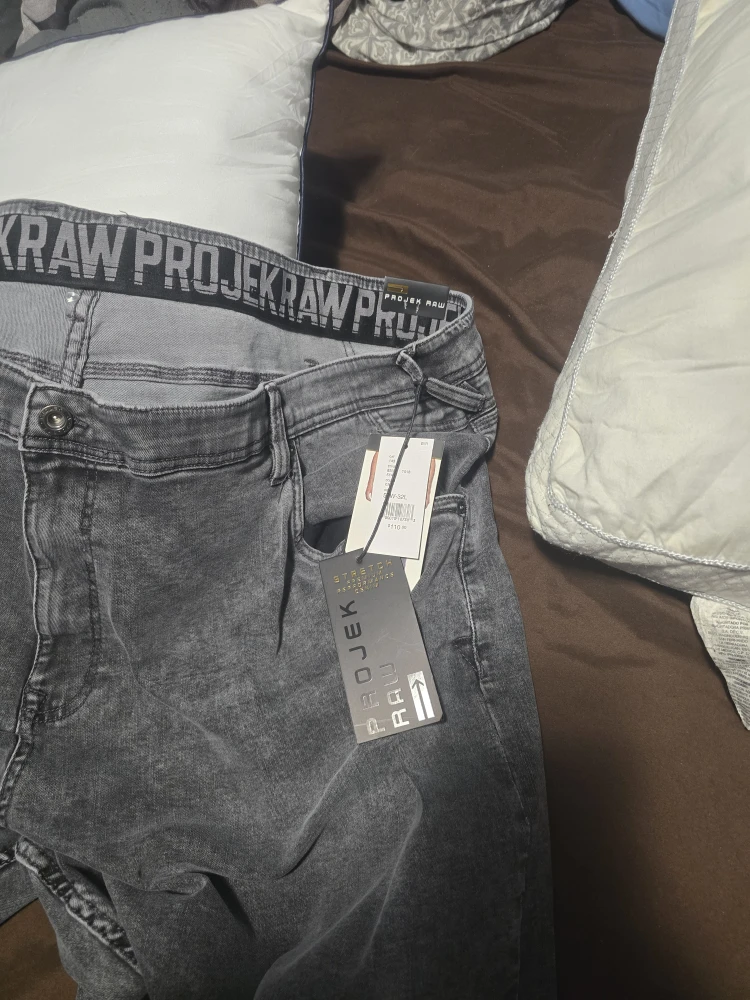 Projek Raw Grey Jeans - New with Tags - photo 2