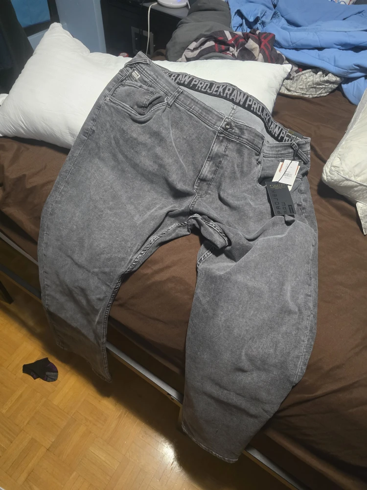 Projek Raw Grey Jeans - New with Tags - photo 3
