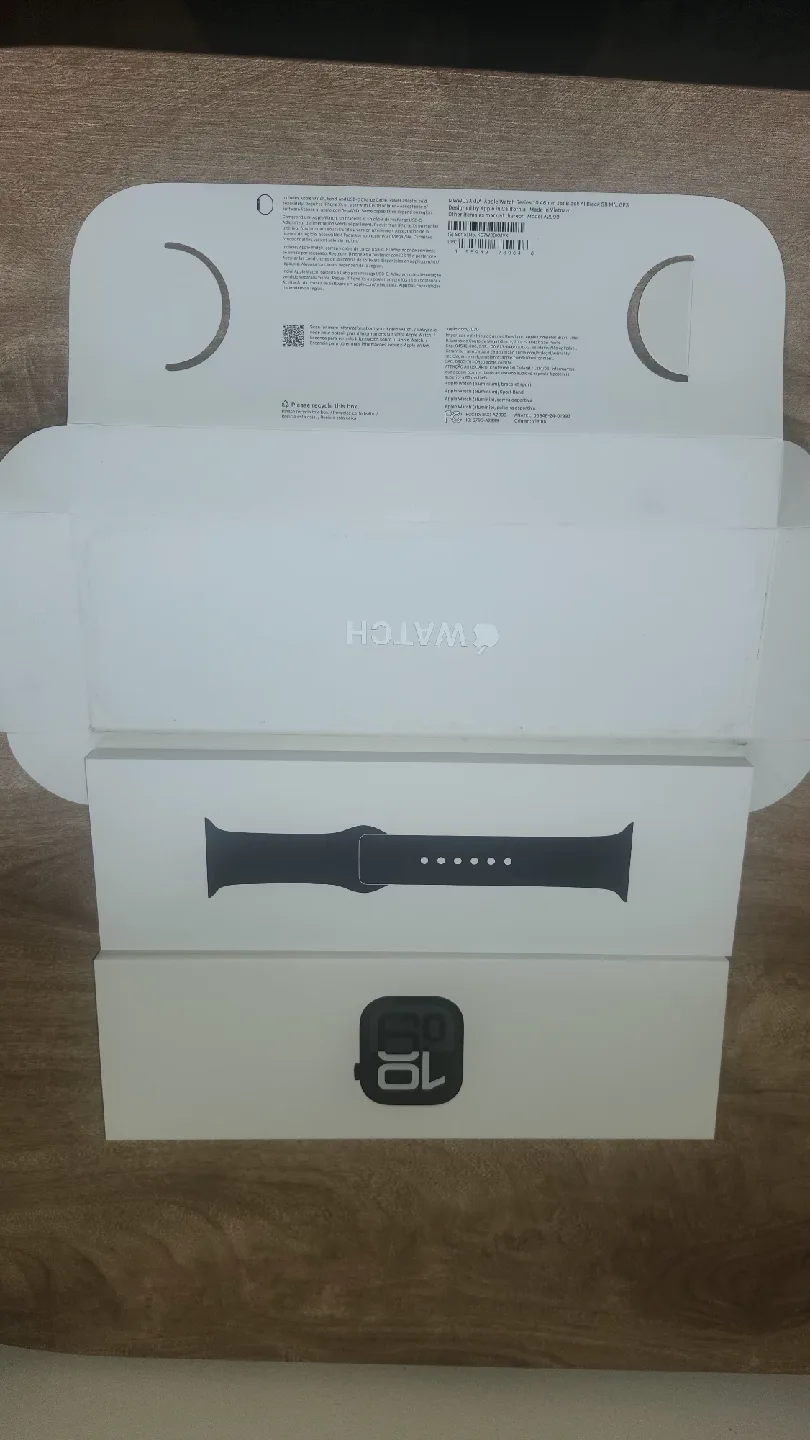 Apple Watch Series 10 - Sport Band - 46mm- Black image indicator(3)