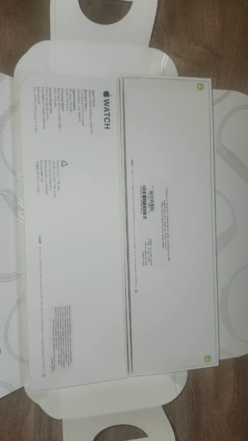 Apple Watch Series 10 - Sport Band - 46mm- Black image indicator(5)