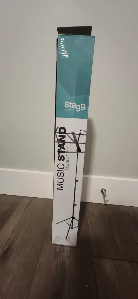 Stagg MUSQ2 Foldable Music Stand w/ Carry Bag image indicator(2)