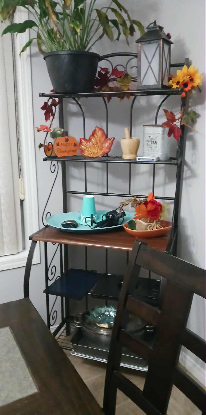 Bakers rack
