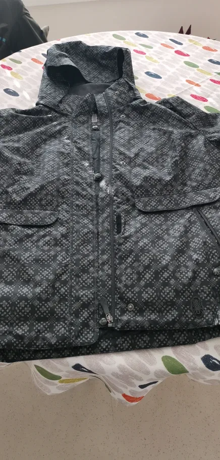 Spyder Xtl 10000 Thinsulate Ladies jacket size 18 XL (brand new) image indicator(4)