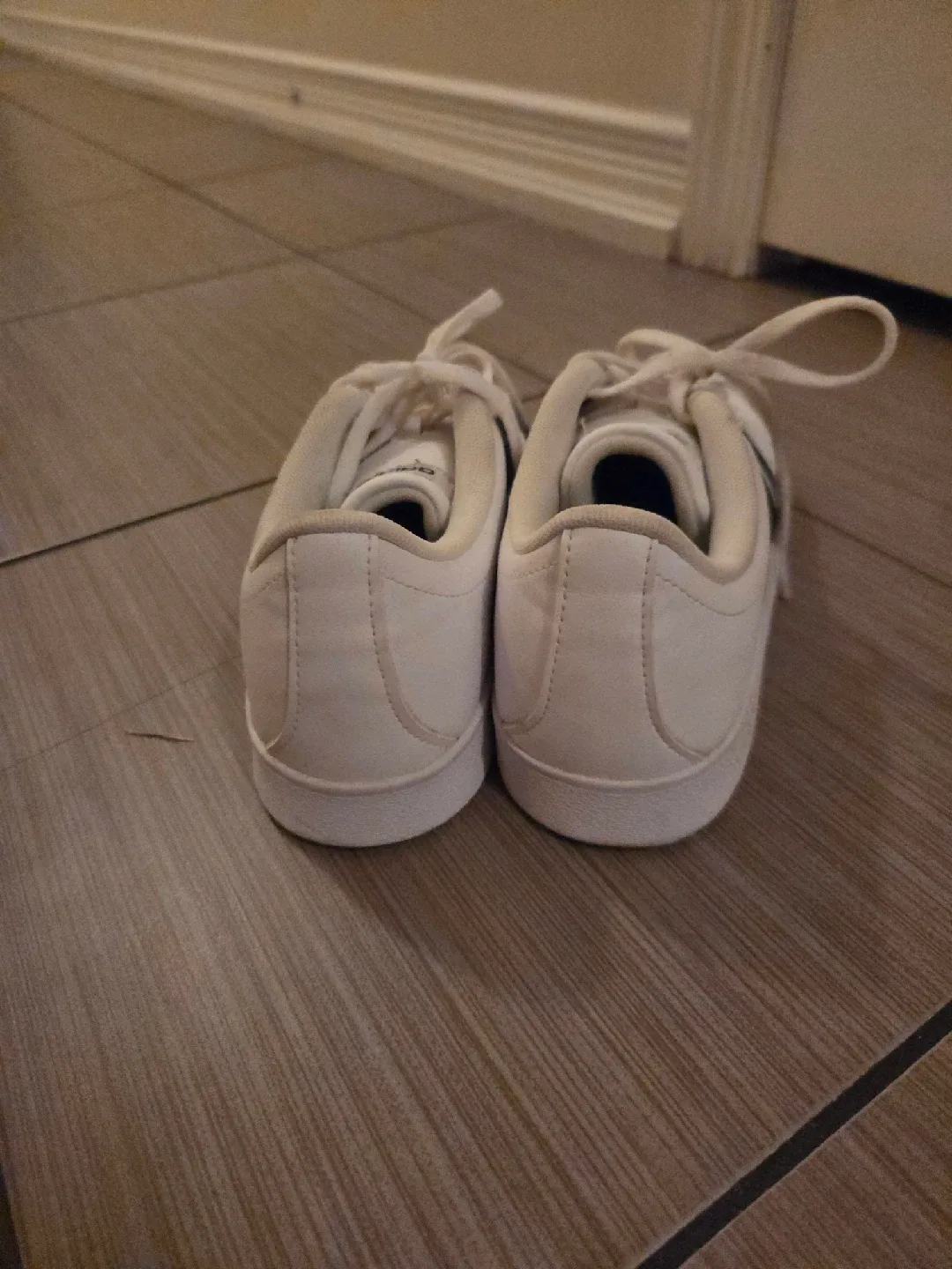 Adidas Courtset Sneakers - Women's Size 7 image indicator(5)