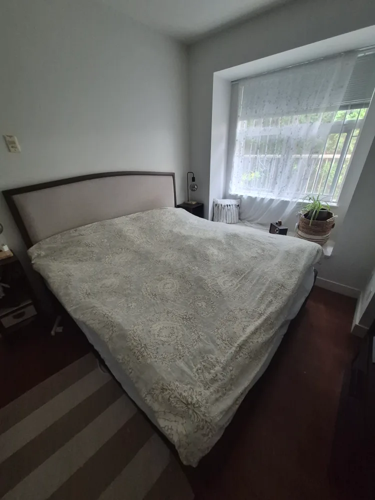 king size bed image indicator(3)