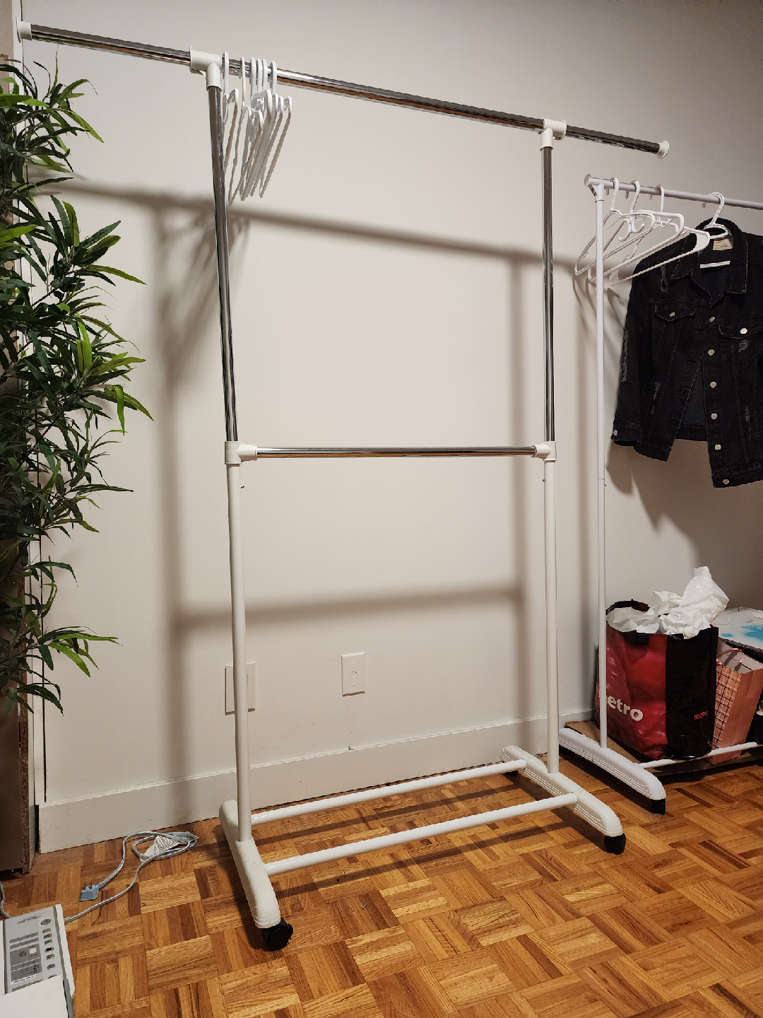 Adjustable Clothing Rack - White - photo 3