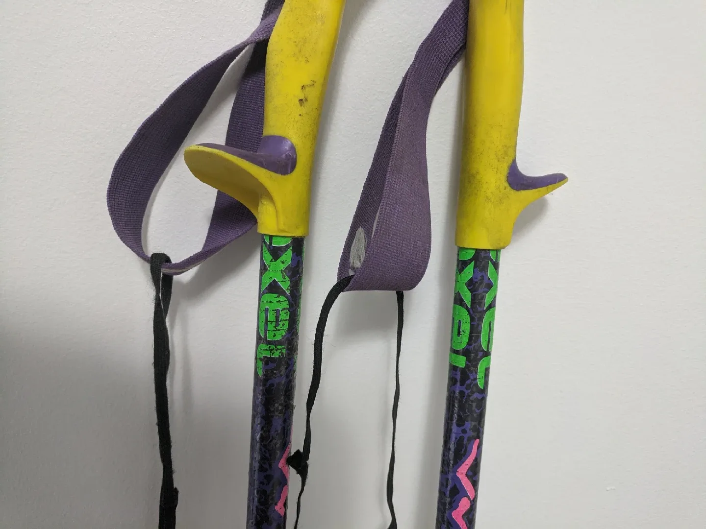 Excelerator Winner Ski Poles image indicator(3)