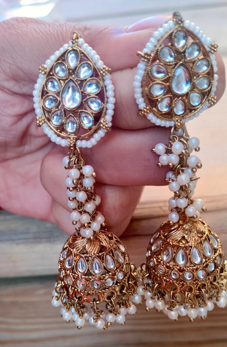 Gold Jhumka Earrings image indicator(4)