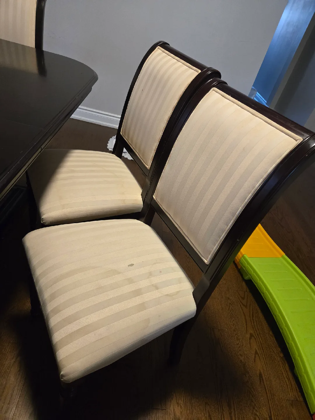 Gorgeous Wooden Dining Table with Six Chairs image indicator(4)