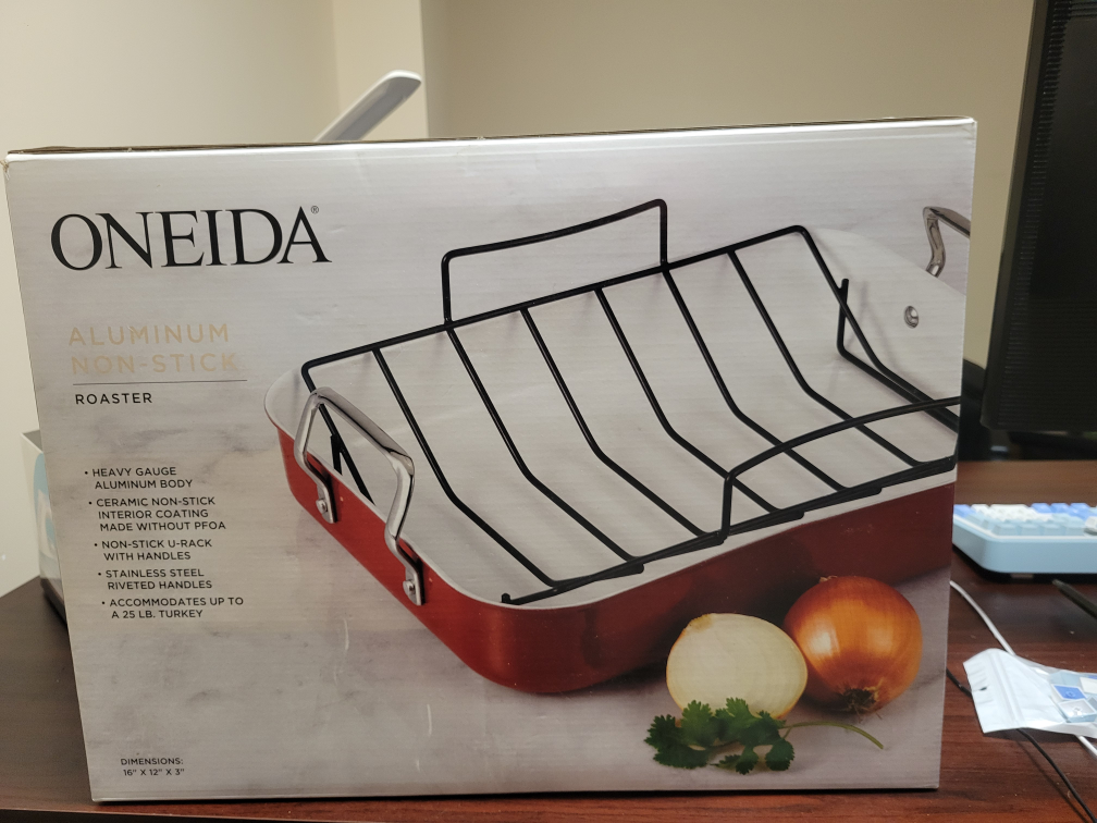 Oneida Aluminum Non-Stick Roaster - New in Box!