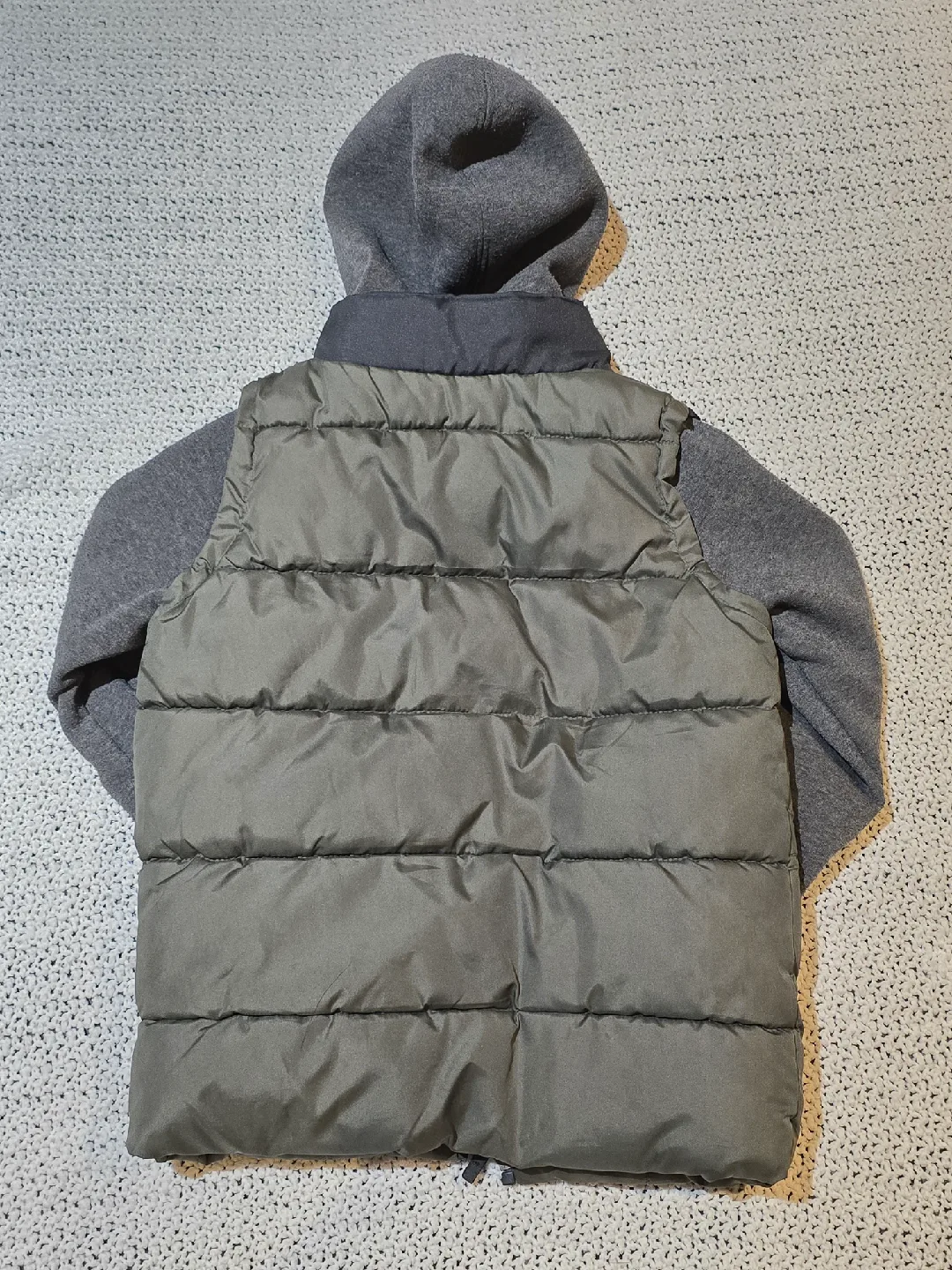 Ixtreme Boys' Puffer Vest Hoodie - Size 7 image indicator(2)