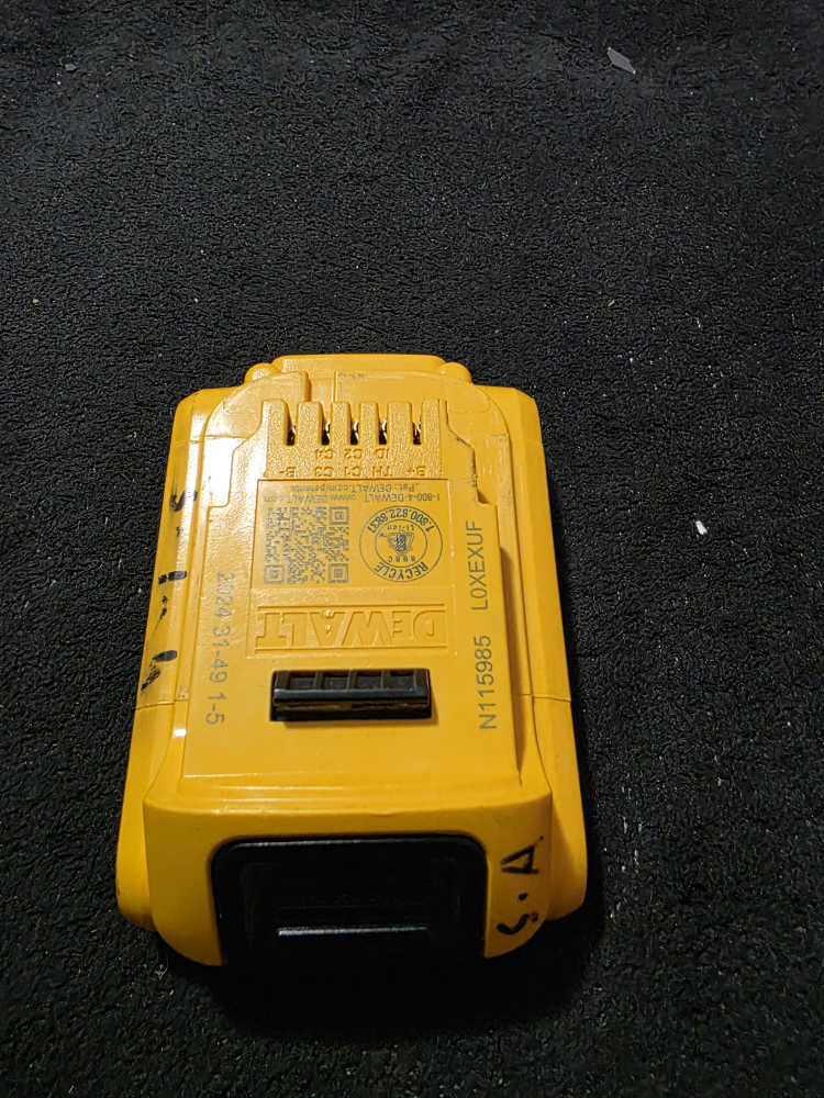 DeWalt 20V 2Ah Lithium Ion Battery - photo 2