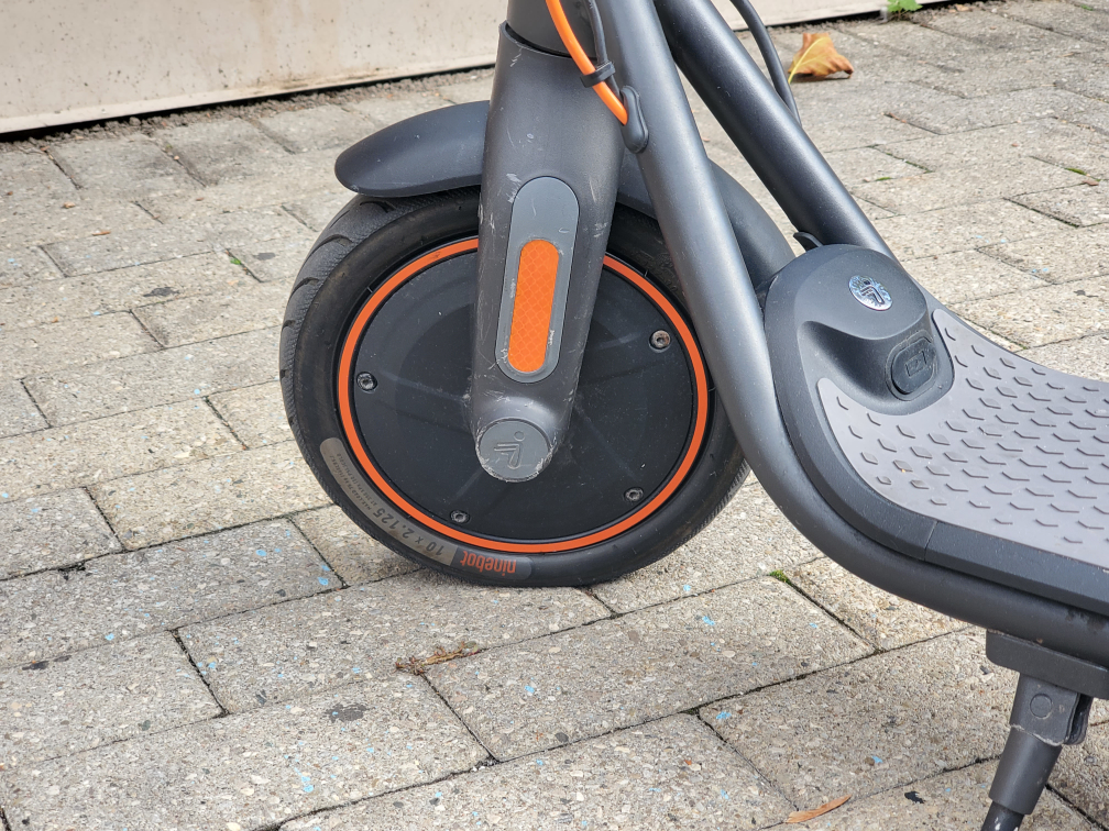 Nonebot F40 Electric Kickscooter ! - photo 3