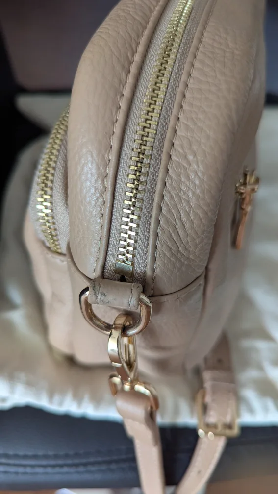 Pom Pom London Leather Crossbody Plus Bag image indicator(9)