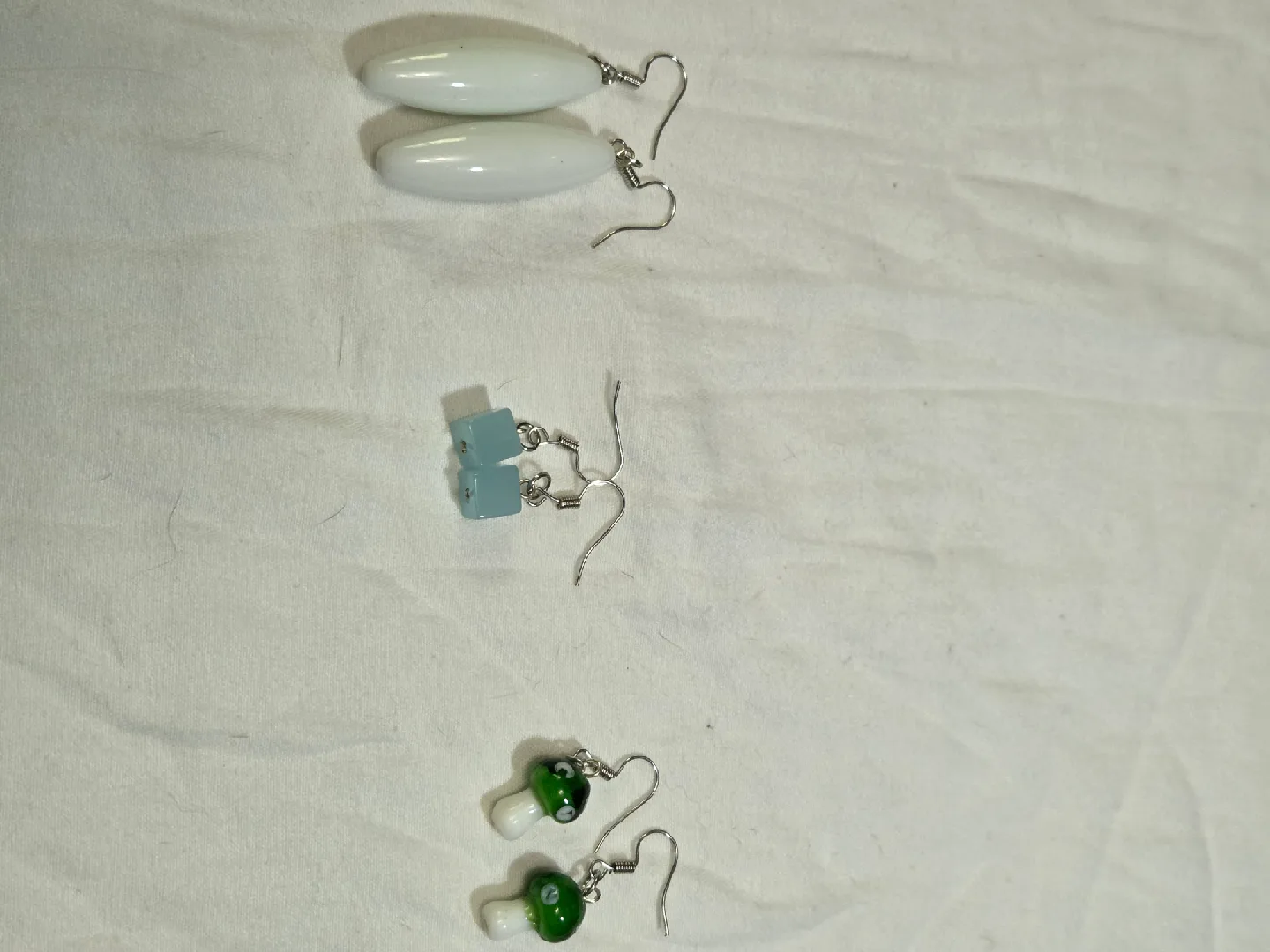 Handmade Earrings image indicator(4)