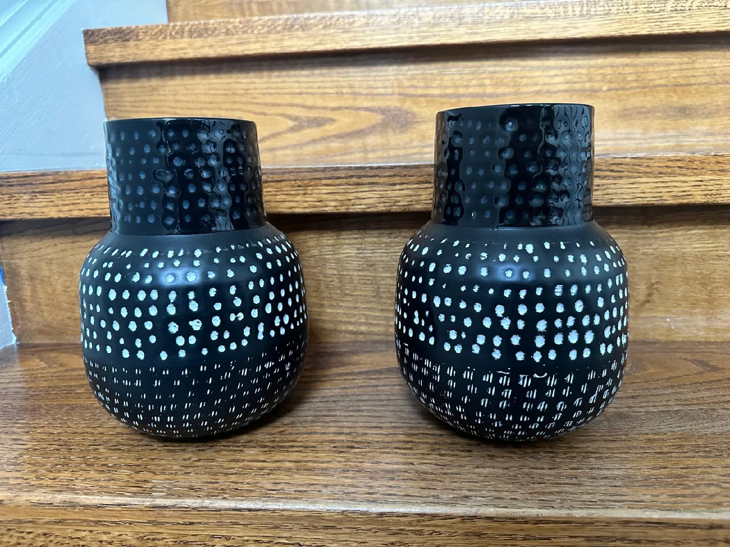 HomeSense Black & White Decorative Vase thumbnail