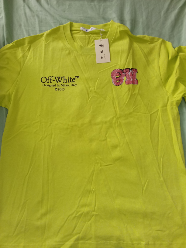 Off-White T-shirt